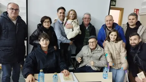 Xelucho Abella no seu ultimo acto con Gundar