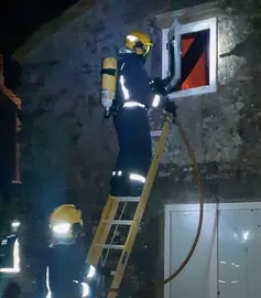 Incendio vivenda Malpica