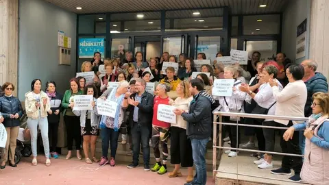 Concentración sanidade Camariñas 25-6-24 (2)