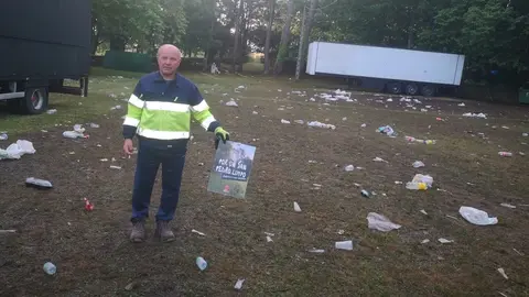Xefe de Servizos Multiples do Concello que se encargou da limpeza do campo de San Roque