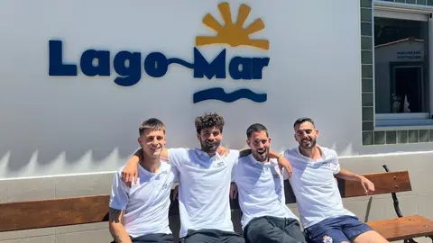 4 muxians no Camping Lago Mar