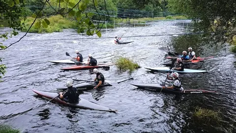 Campo de Slalom do Couquino con piraguistas de toda espana 2