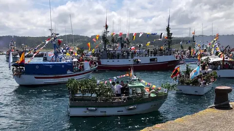 Procesion maritima da Virxe do Carme de Camarinas por Muxia-Foto-Felipe Sar