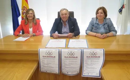 Laracha. Presentación campaña doazón sangue verán