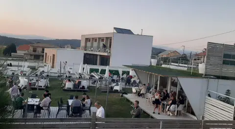 O Chiringuito de Fisterra visto dende a casa de Carmen