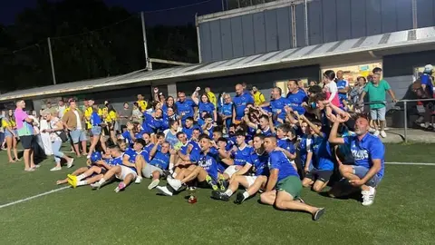 Ciclons do Maio campions do Campionato de Barrios de Esteiro 2024-Foto-anamayoFdez