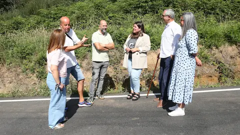 Comitiva provincial en Carballo