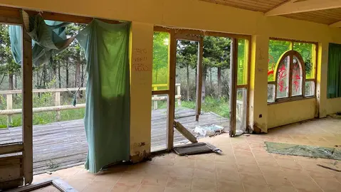 stalacions abandonadas de Aldea Madeira Camarinas 3