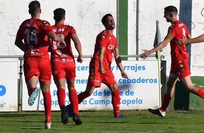 Fabian celebrando o gol da SD Sofan en MUgardos