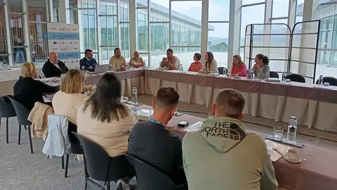 Sesion de PERCEGA e o GALP en Muxia