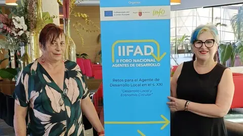 Dolores Pena Pena, adl de Carnota e Rosa Maria Sanchez Maritinez no Congreso Afiprodel