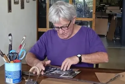 Xaquin Silva traballando