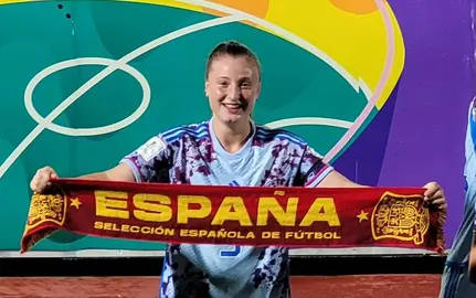 Elena Vazquez con Espana sub17