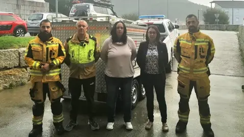 Bombeiros do GES de Muros camino de Valencia