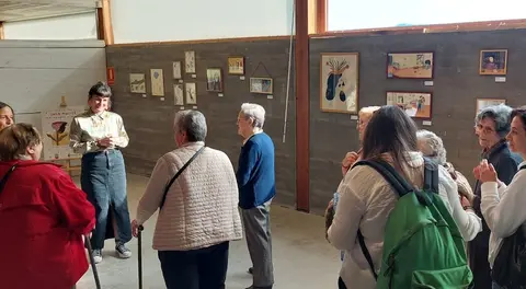 Laura Tova no DOlmen de Dombate