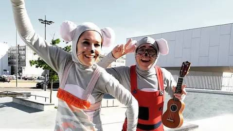 carolina e pillo-Ratinos de Lonxedetodo