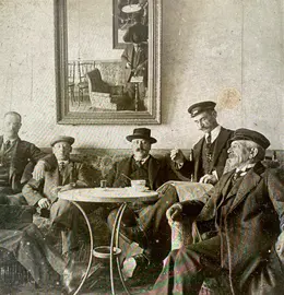 Foto antiga do Casino de Corcubion