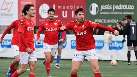 Elou Diaz celebrando un gol co Sofan no Carral-Foto-SD