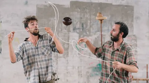 Circus on Stage-TOTBE_XISCO&SKIE 1