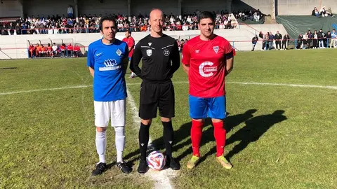 Morino e Mayor co arbitrl David Casteje na Grixa-foto-Parker