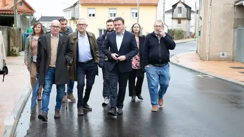 Visita a Carballo da Comitiva da Deputacion da Coruna