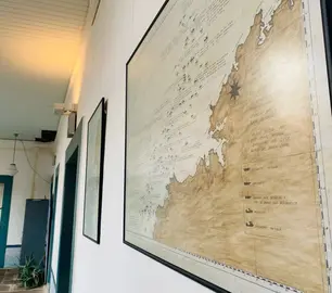 Un mapa de Pepe de Oleghario no Faro Vilan