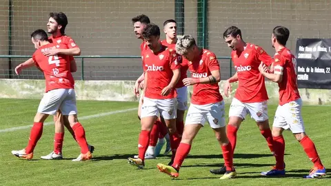 Ordes-Sofan celebrando gol