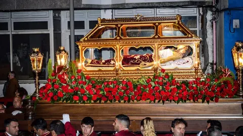 A Confraría do Divino Nazareno e do Santo Sepulcro de Fisterra-Foto-Steffen