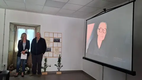 AS MULLERES E O MAR EN CEREIXO 2