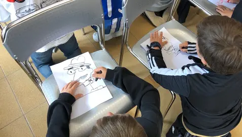 Debuxando a Labarta Pose polo Dia do Libro en Zas 3