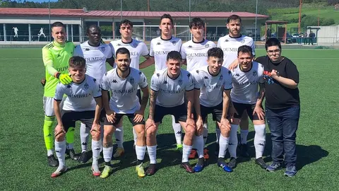 O Dumbria CF a piques de facerse co titulo de 1