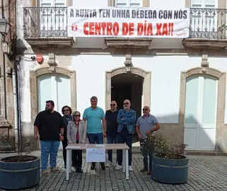 Corcubion unido polo Centro de Dia