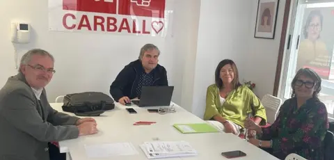 Membros do PSOE de Carballo copia