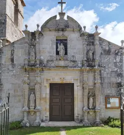 Igrexa de Santa Baia de Castro, en Coristanco