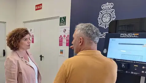 Maria Rivas no Punto de DNI de Cee