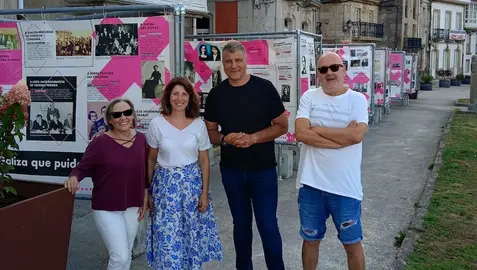 Exposicion sinaladas corcubión 1 copia