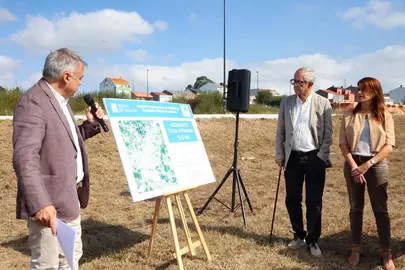 Vivenda Publica Carballo