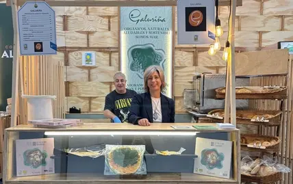 Carmen Sanchez de Galurina nunha feira