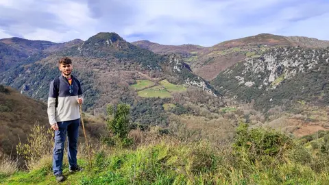 Dani Canosa polos montes galegos
