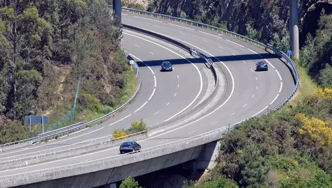 AG55-Autoestradas-de-Galicia_0001_galeria_autoestradas_ag55_imagen_07