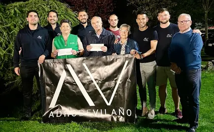 Adro de Vilano_doazon_AECC_caritas_1000€