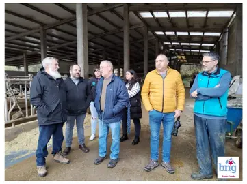 O voceiro do BNG Juan Sixto nunha visita gandeira