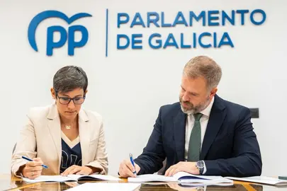 Paula Mouzo e Ruben Lorenzo do PP