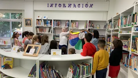 Biblioteca do CEIP os Muinos Lia.3