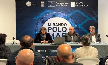 Camarinas Mirando polo Galp 2