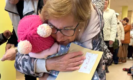 Nenos do CEIP Vila de Cee na Biblioteca 1