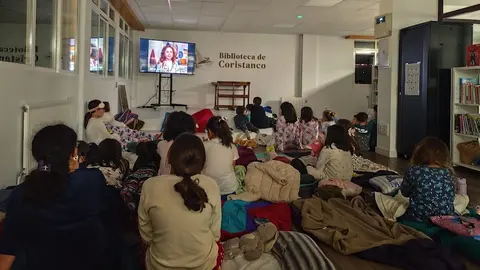 A rapazada de Coristanco gozou dunha xornada máxica coa I edición da iniciativa &lsquo;Durmindo entre Contos&rsquo;.