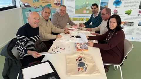 Laracha- Reunión programa radio escolar Ponte nas Ondas