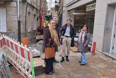 Obras no casco vello de Muros