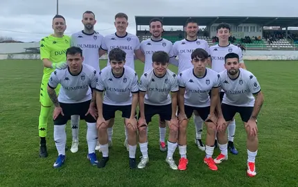 11 do CF Dumbria masculino venecndo en Dubra